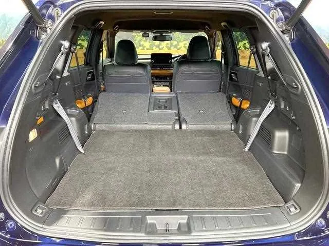 Mitsubishi Outlander 2022 — миниатюра 4