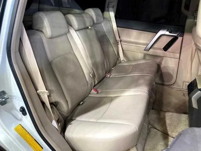 Toyota Land Cruiser Prado 2023 — миниатюра 4