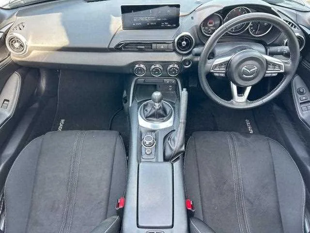 Mazda Roadster 2024 — миниатюра 2