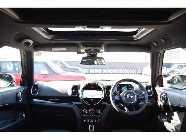 BMW MINI 2023 — миниатюра 3