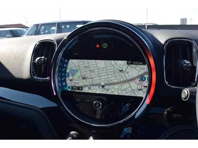 BMW MINI 2023 — миниатюра 5