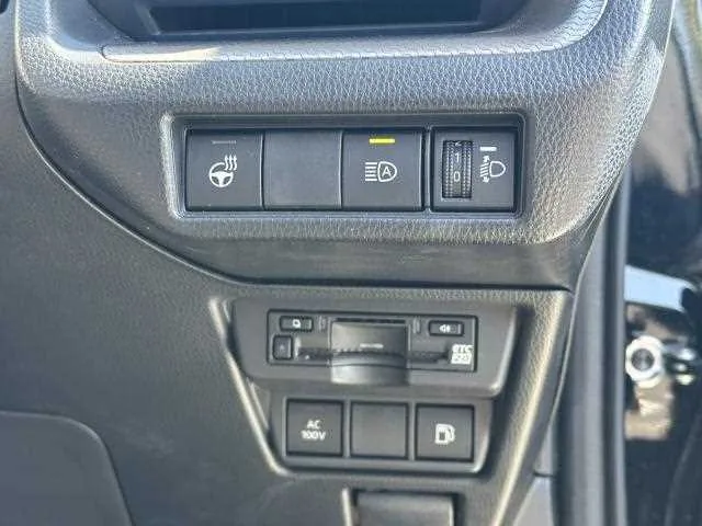 Toyota Prius 2023 — миниатюра 5