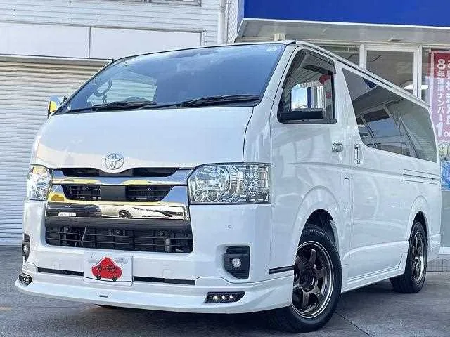 Toyota Hiace Van 2023 — фото 1, купить с доставкой в Москву