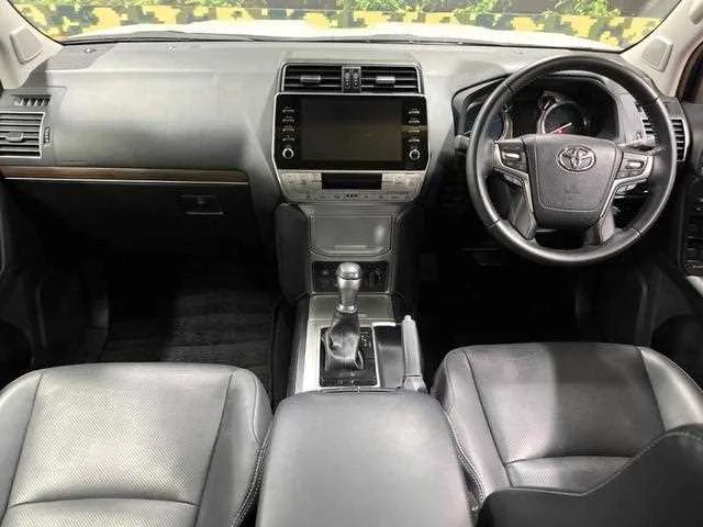 Toyota Land Cruiser Prado 2022 — миниатюра 2