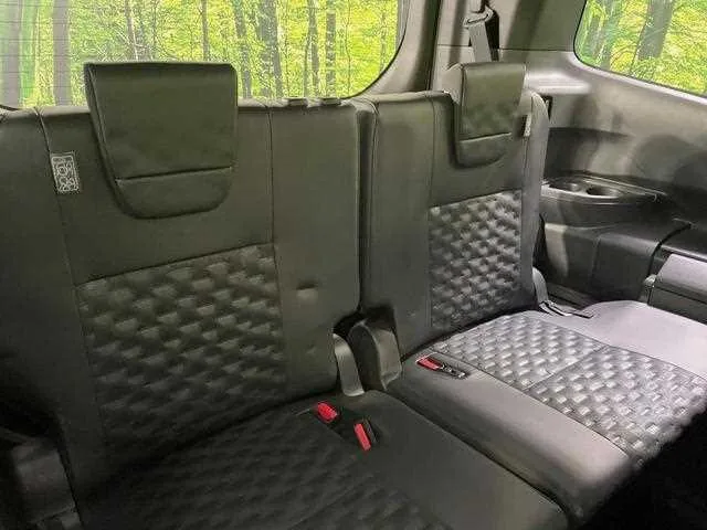 Toyota Voxy 2023 — миниатюра 4
