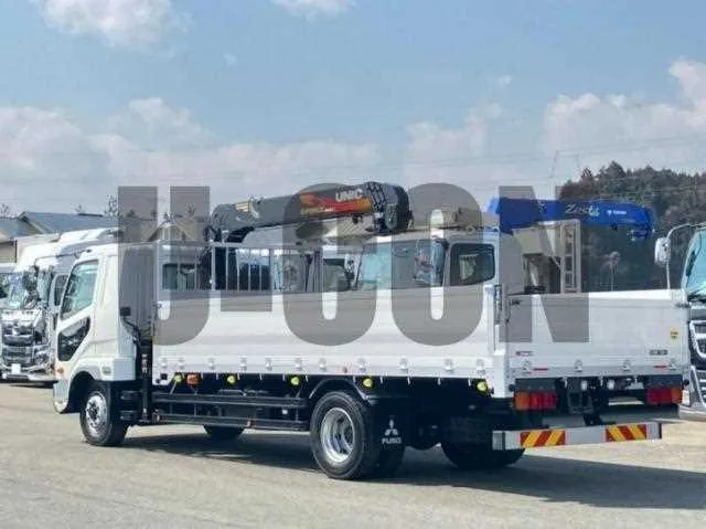 Mitsubishi Fuso Fighter 2023 — миниатюра 3
