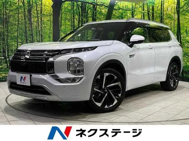 Mitsubishi Outlander 2022 — фото 1, купить с доставкой в Москву