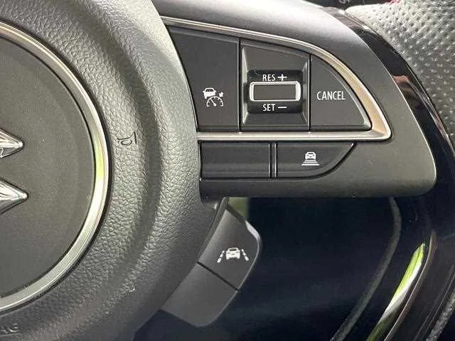 Suzuki Swift 2023 — миниатюра 4