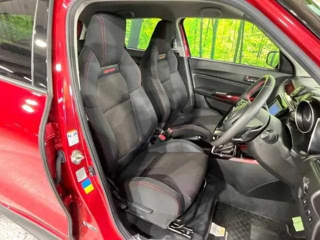 Suzuki Swift 2023 — миниатюра 5