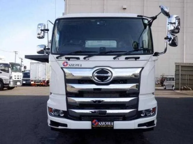 Hino Profia 2025 — миниатюра 5