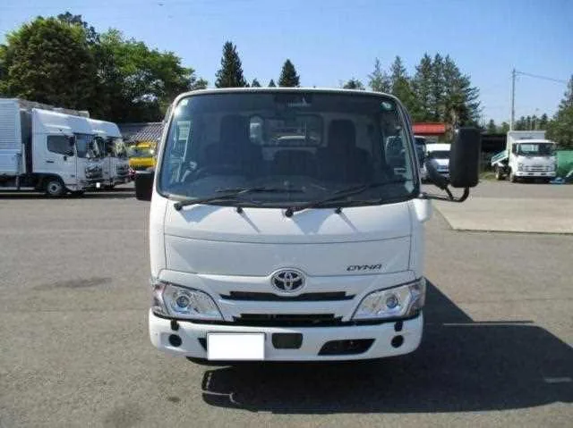 Toyota Dyna Truck 2025 — миниатюра 2