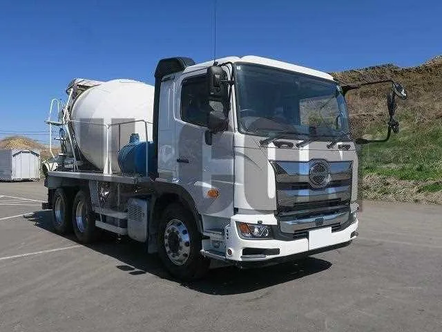 Hino Profia 2024 — миниатюра 2