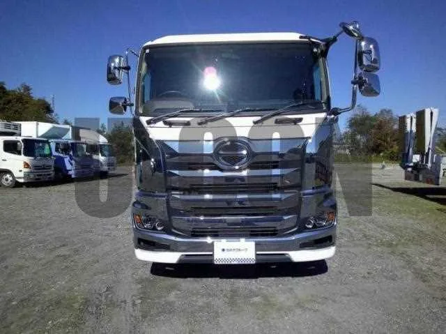 Hino Profia 2025 — миниатюра 2
