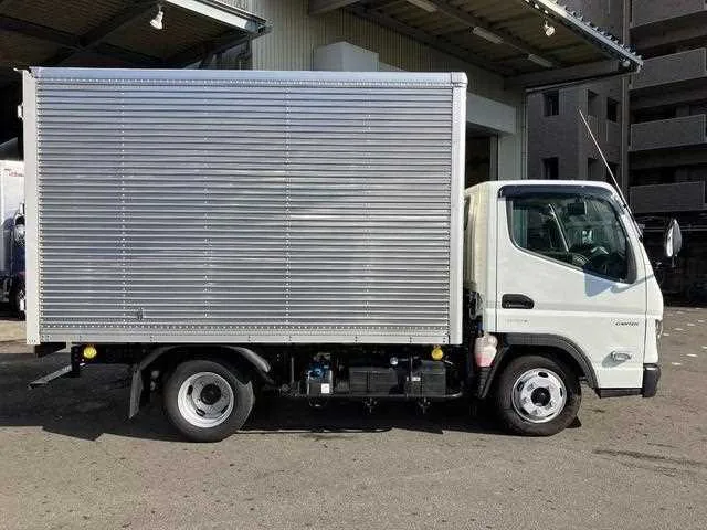 Mitsubishi Fuso Canter 2024 — миниатюра 3