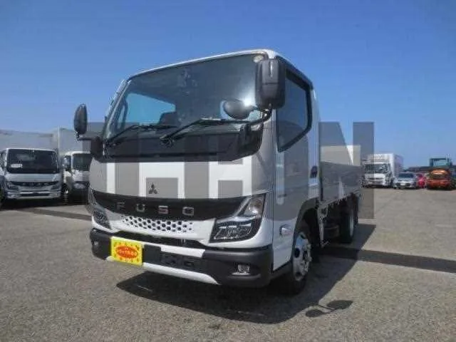 Mitsubishi Fuso Canter 2026 — фото 1, купить с доставкой в Москву
