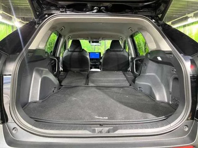 Toyota RAV4 2023 — миниатюра 4