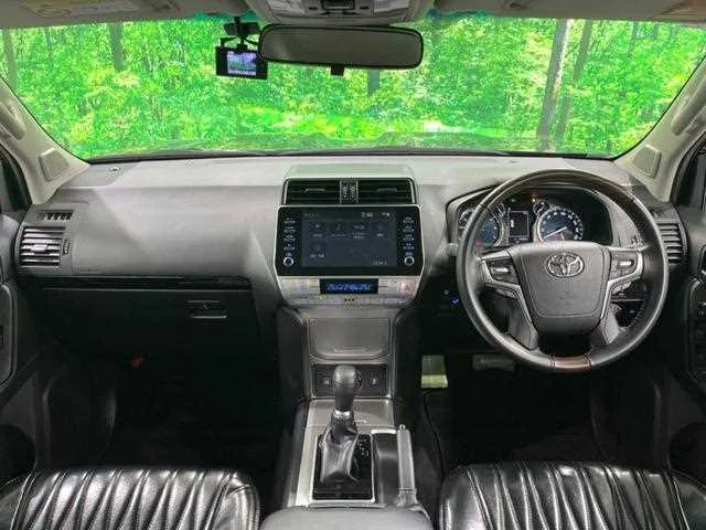 Toyota Land Cruiser Prado 2023 — миниатюра 2
