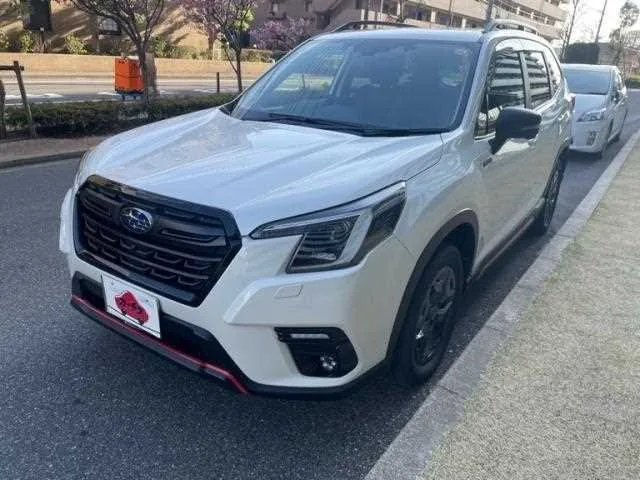 Subaru Forester 2022 — фото 1, купить с доставкой в Москву