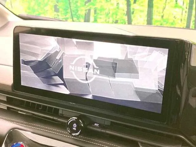 Nissan Serena 2023 — миниатюра 3