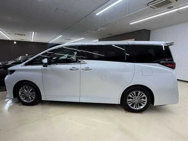 Toyota Alphard G 2025 — миниатюра 3