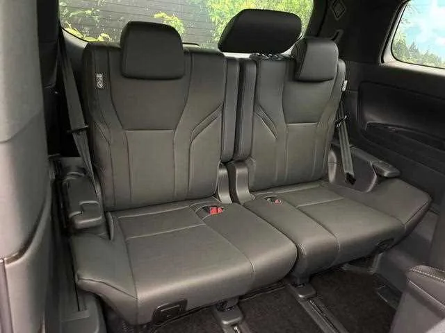 Toyota Alphard Hybrid 2025 — миниатюра 4