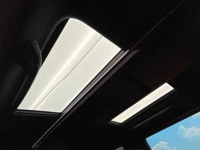 Toyota Alphard Hybrid 2025 — миниатюра 5