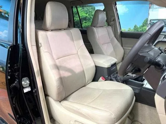 Toyota Land Cruiser Prado 2023 — миниатюра 4