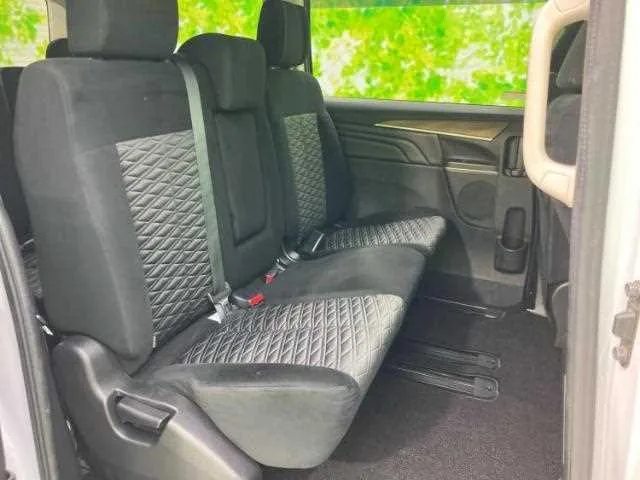 Mitsubishi Delica D:5 2022 — миниатюра 3
