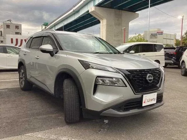 Nissan X-Trail 2022 — миниатюра 4