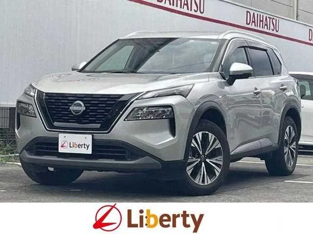 Nissan X-Trail 2022 — фото 1, купить с доставкой в Москву