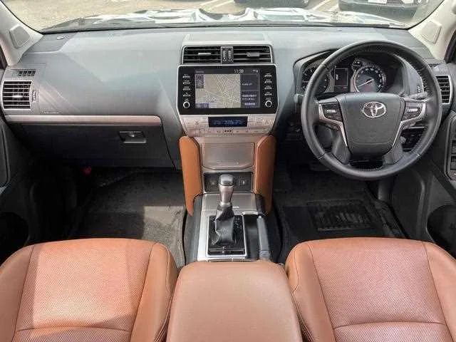 Toyota Land Cruiser Prado 2022 — миниатюра 2
