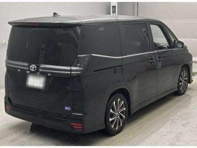 Toyota Voxy 2024 — миниатюра 5