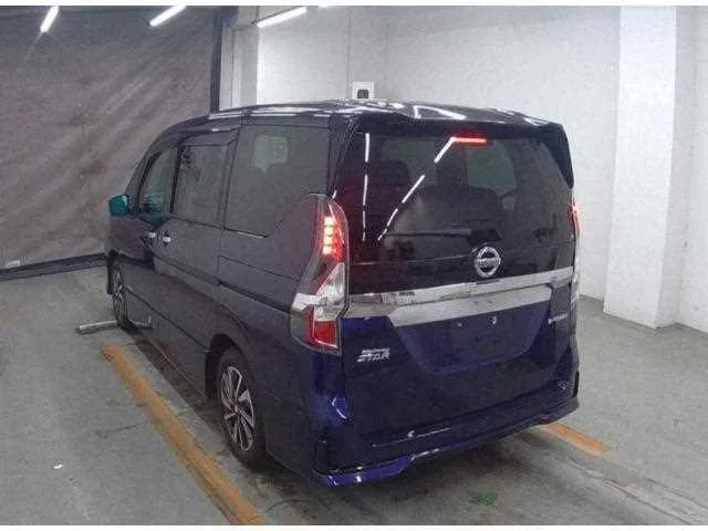 Nissan Serena 2022 — миниатюра 2