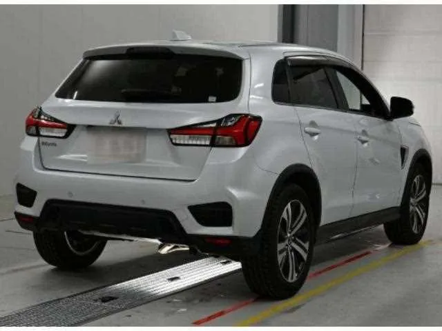 Mitsubishi RVR 2022 — миниатюра 4