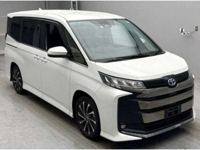 Toyota Noah 2023 — миниатюра 4