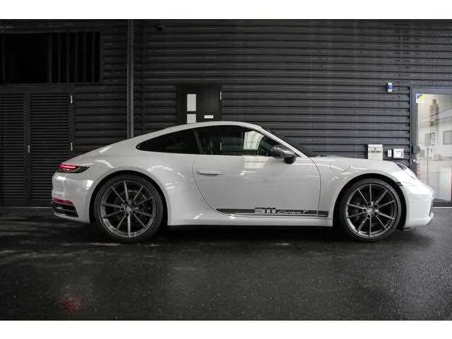 Porsche 911 2024 — миниатюра 3