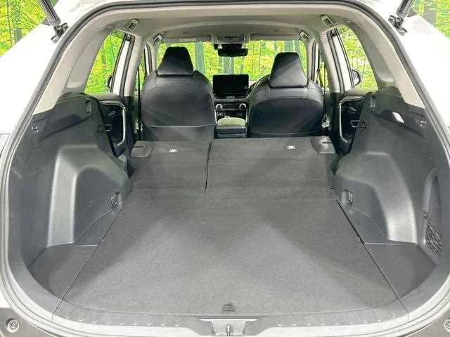 Toyota RAV4 2023 — миниатюра 4