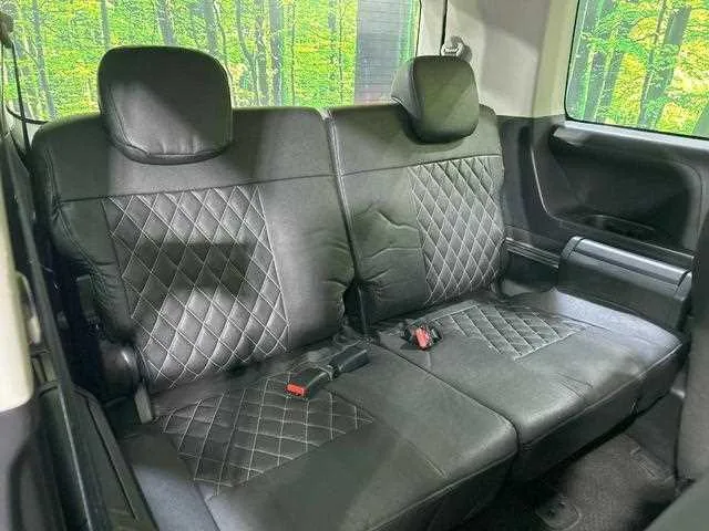 Mitsubishi Delica D:5 2024 — миниатюра 4
