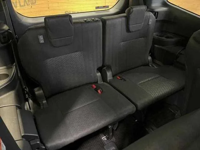 Toyota Noah 2022 — миниатюра 4