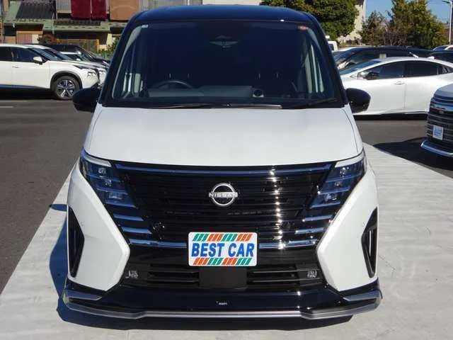 Nissan Serena 1.4 e-POWER HighwayStarV 2025 — миниатюра 2