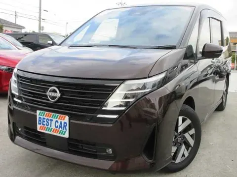 Nissan Serena 2024 купить в Москве