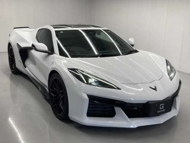 Chevrolet Corvette 2024 — миниатюра 3