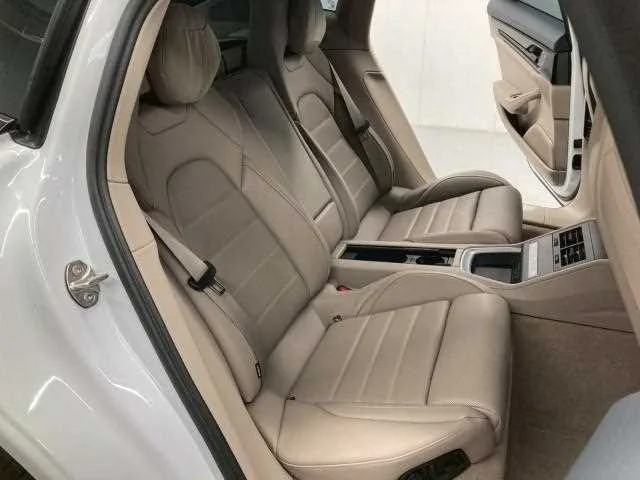 Porsche Panamera 2024 — миниатюра 3