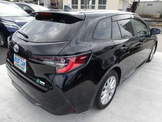 Toyota Corolla Touring Wagon 1.8 Hybrid G 2024 — миниатюра 3