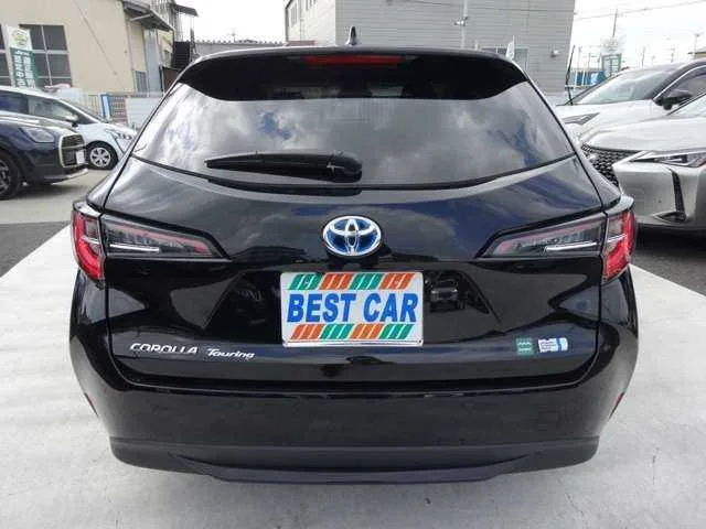 Toyota Corolla Touring Wagon 1.8 Hybrid G 2024 — миниатюра 5