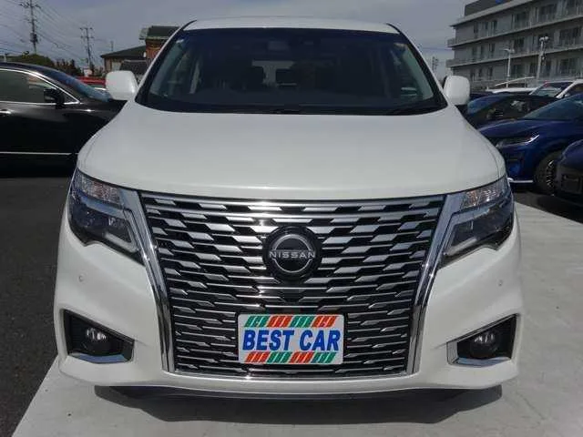 Nissan Elgrand 2.5 250HighwayStarS 2024 — миниатюра 2