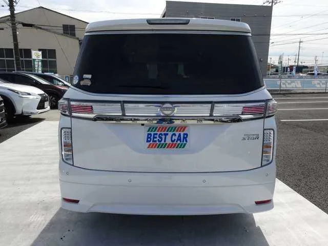Nissan Elgrand 2.5 250HighwayStarS 2024 — миниатюра 5