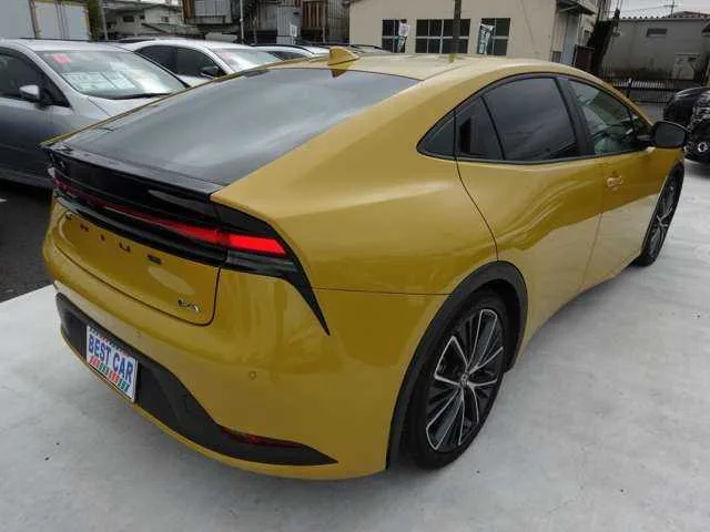 Toyota Prius 2.0 G 2023 — миниатюра 3