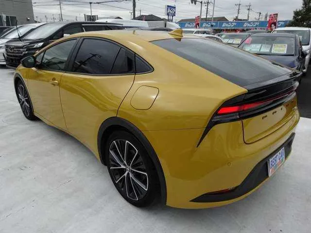 Toyota Prius 2.0 G 2023 — миниатюра 4