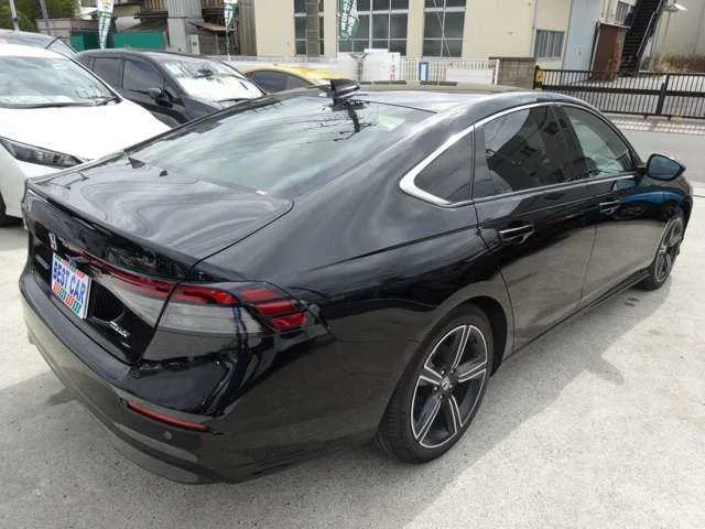 Honda Accord 2.0 e:HEV 2025 — миниатюра 3